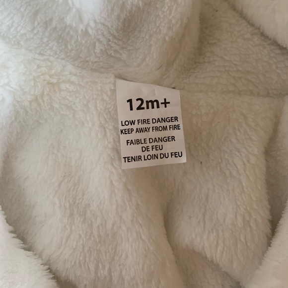 Carter’s Plush Bathrobe - Picture 3 of 3